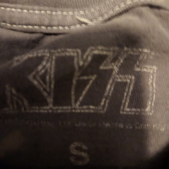 Kiss Distressed Tyedye T Size S - Picture 2 of 3